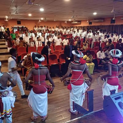 406039376 1885269355262877 6502894311071688563 N